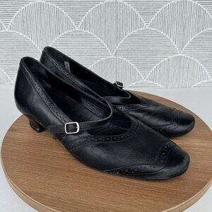 XSensible‎ Black Leather Mary Jane Style Shoes Low Heels Buckle Strap Size 39